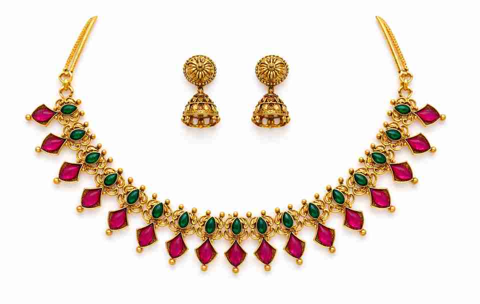 Ruby Gp Dakshesh Traditional Gold-Plated Green & Ruby Stone Necklace Set with ...