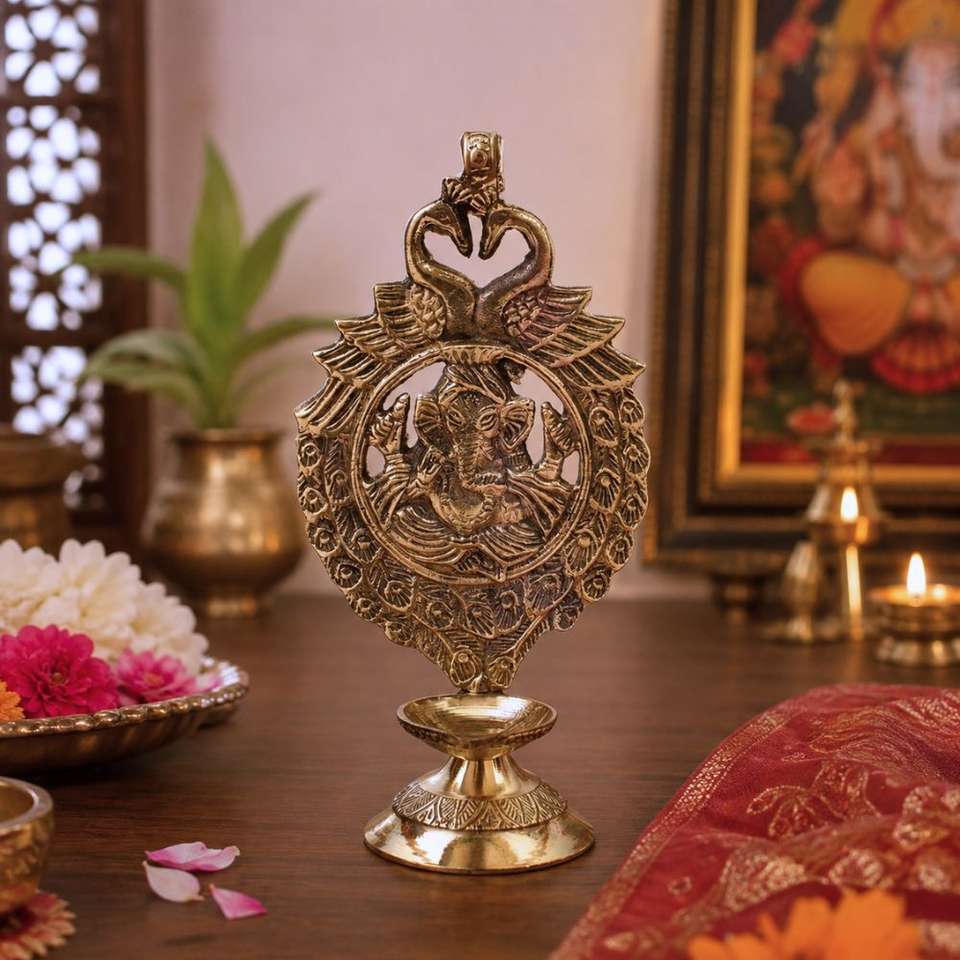 TARANG ARTS BRASS GANESHA DIYA Brass Hanging Diya Price in India - Buy ...