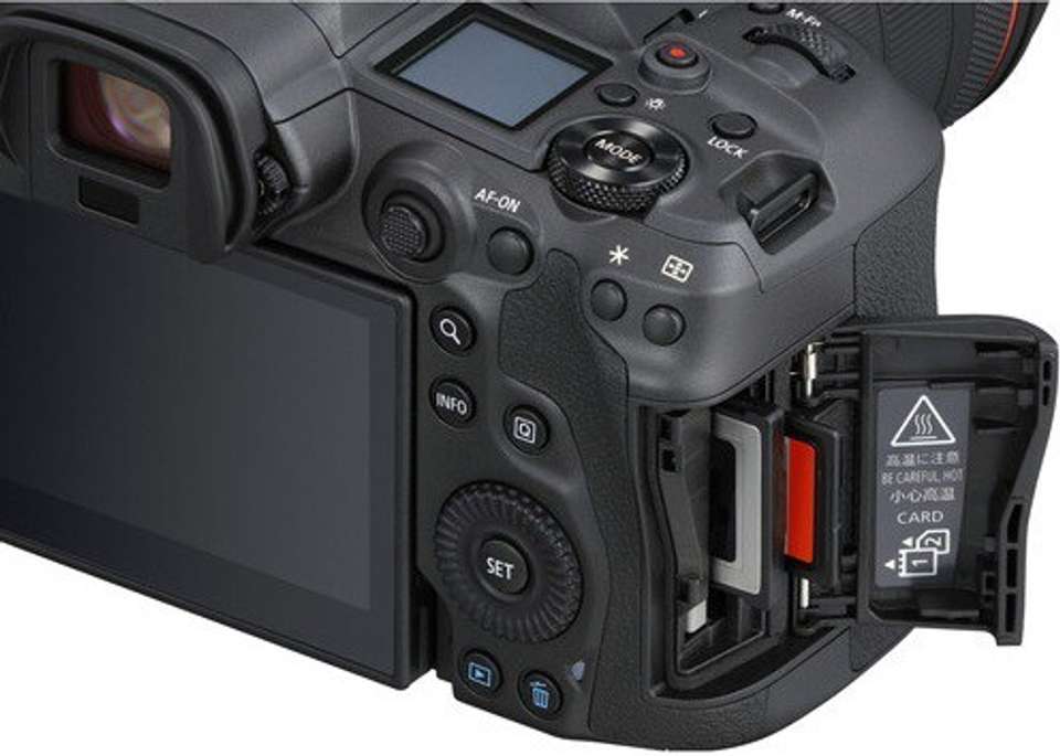 Canon EOS R5 Mirrorless Camera Body with 24-105mm USM Lens Price in ...