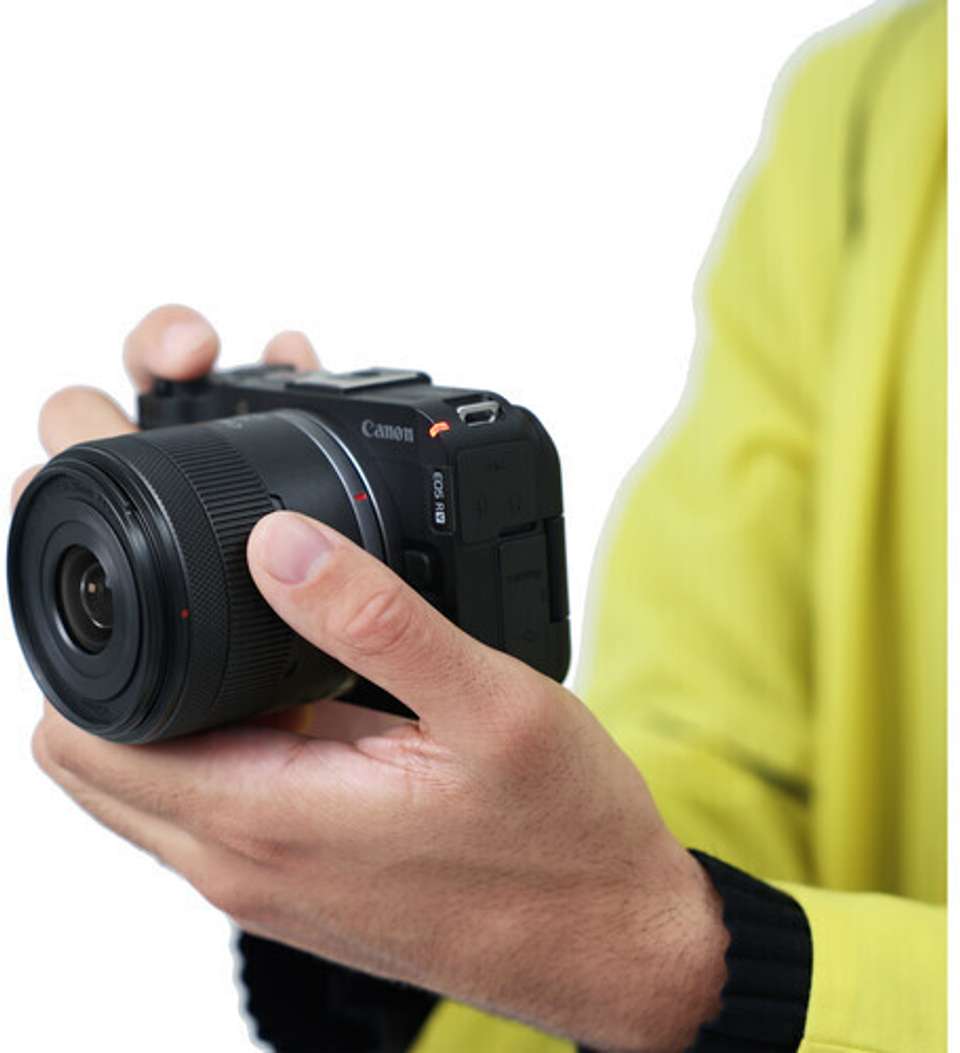 Canon EOS R50 V Mirrorless Camera Body withRF-S14-30mm F4-6.3IS STMPZ ...