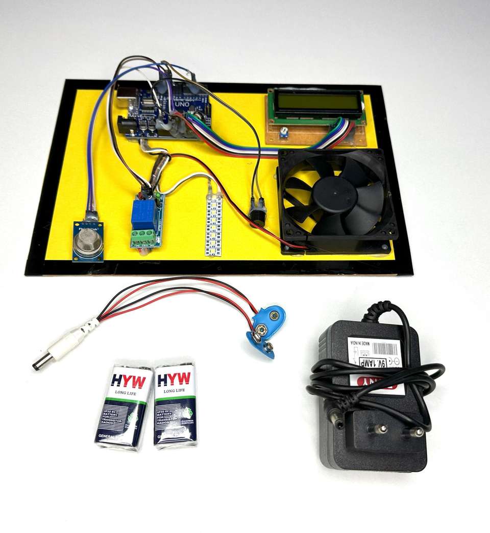 SR ROBOTICS Gas Leakage Detector Using Ardino Educational Electronic ...
