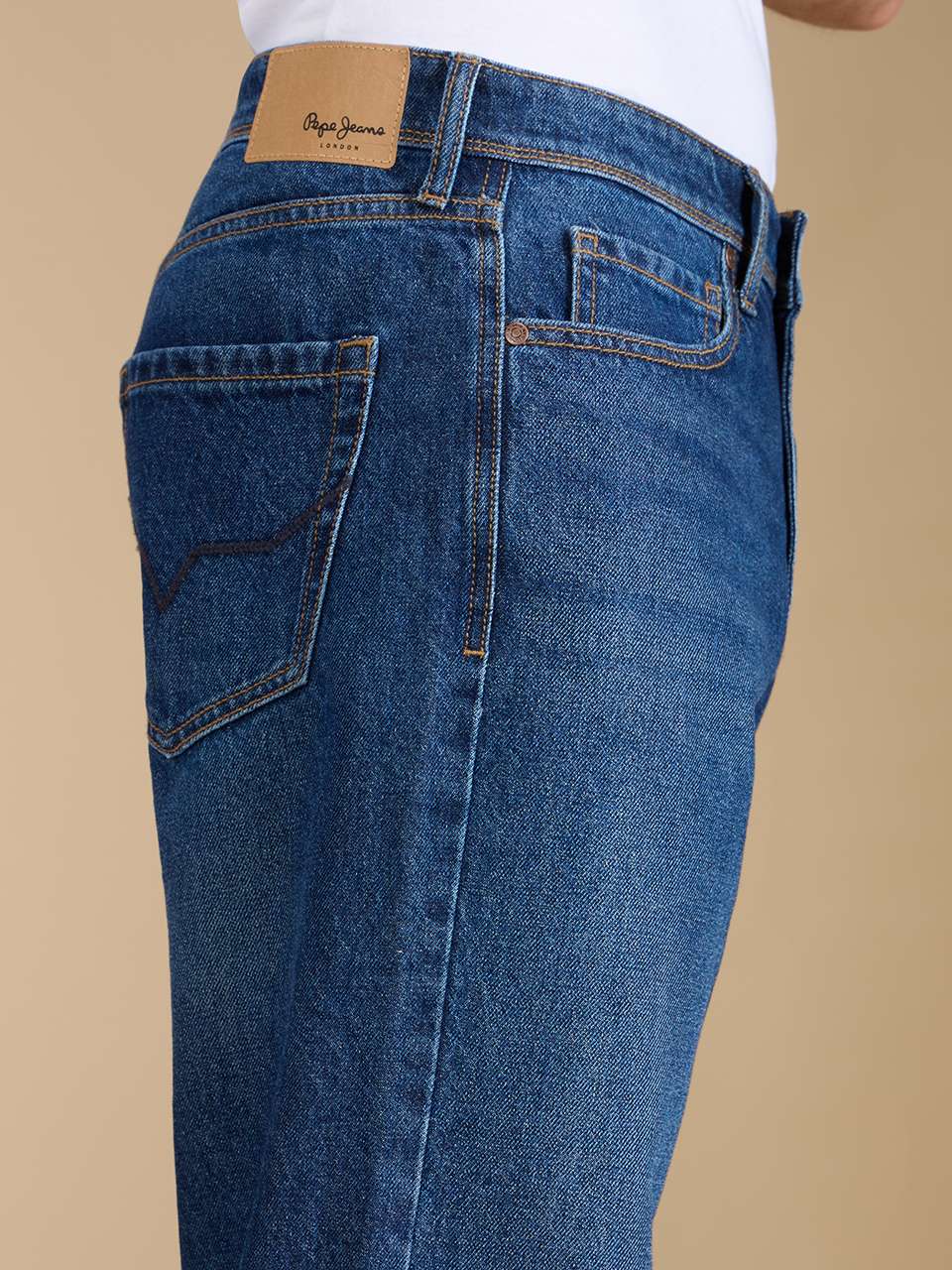 Pepe Jeans Men Relaxed Fit Mid Rise Blue Jeans - Image 8