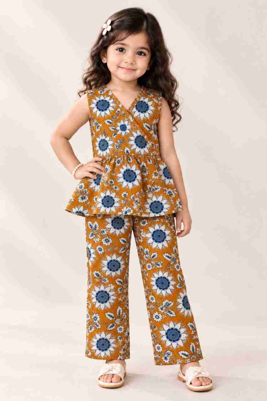SHREE RADHE FASHION Girls Festive & Party Kurta and Pyjama Set Price in ...
