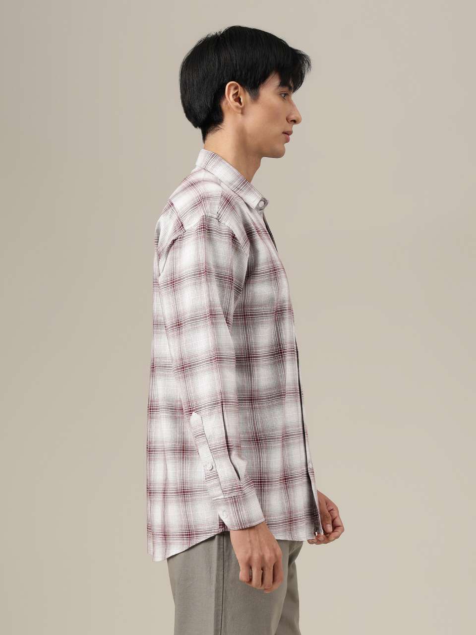 DENNISON Men Oversized Checkered Casual Shirt - Image 9