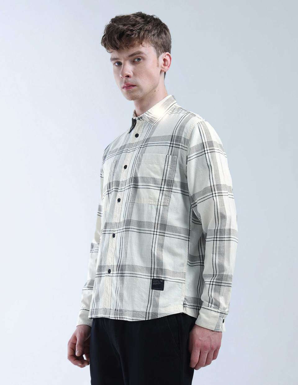 FLYING MACHINE Men Checkered Casual White Shirt - Buy FLYING MACHINE ...