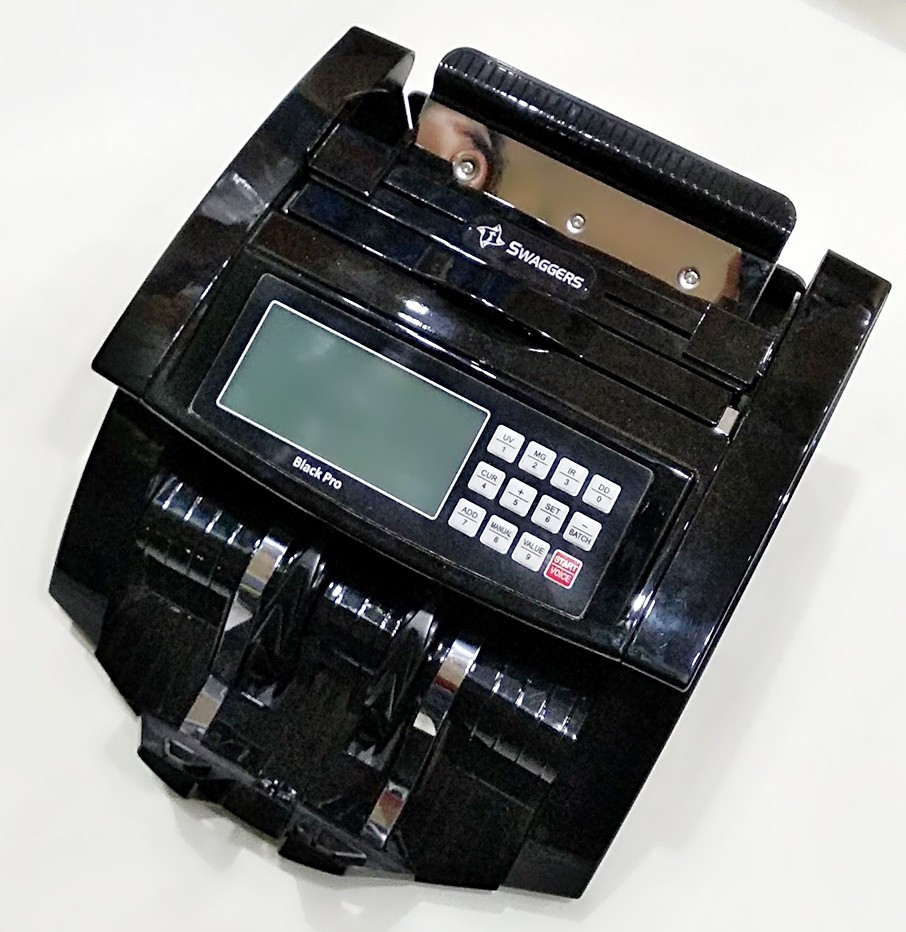 SWAGGERS Black Pro new latest currency counting machine for new notes 50,200,500,2000 Note Counting Machine image 1