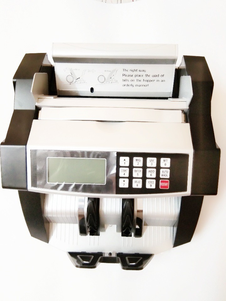 MME LCD DISPLAY TALKING MODEL CURRENCY COUNTING MACHINE FOR NEW & OLD INDIAN CURRENCY Note Counting Machine image 1