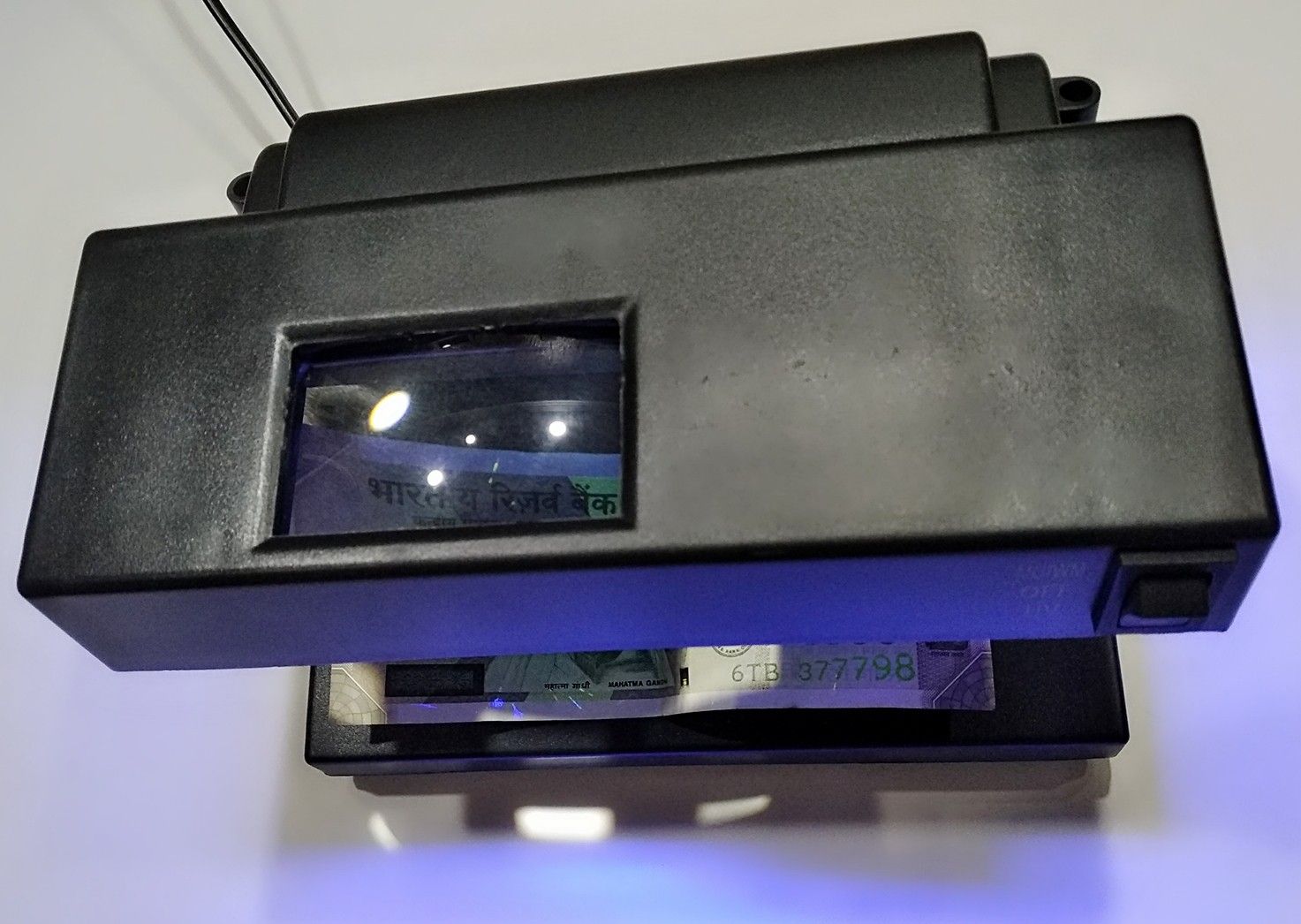 Security Store Mini Detector Countertop Counterfeit Currency Detector  (UV, MG) Countertop Currency Detector