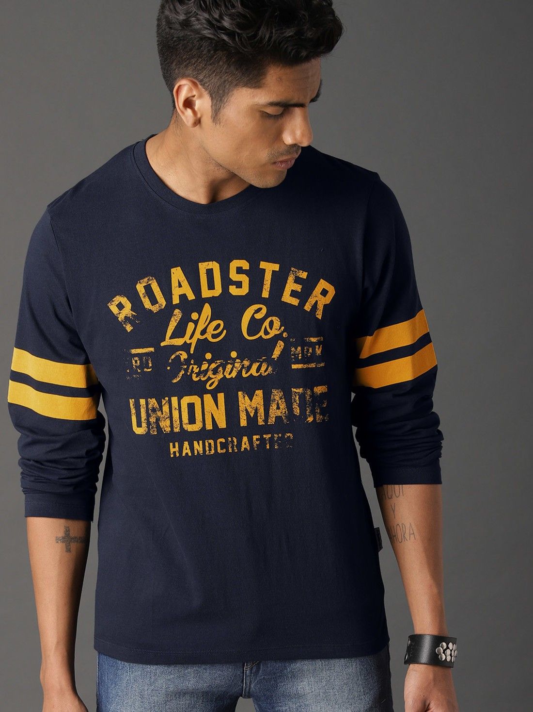 roadster Men Printed Round Neck Pure Cotton Dark Blue T-Shirt-picture-25