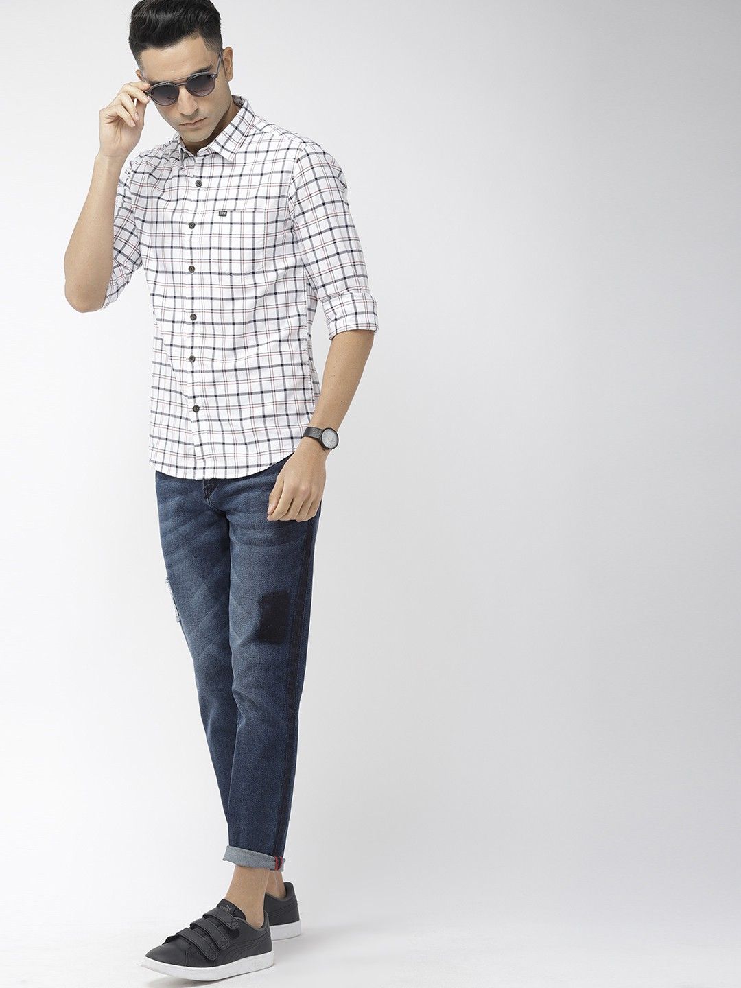 the indian garage co. Men Slim Fit Checkered Spread Collar Casual Shirt-picture-19