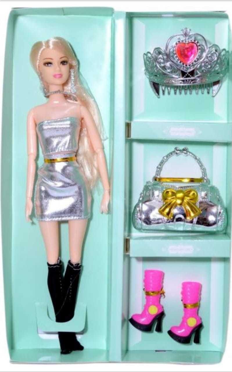 Foldable doll with Beautiful Hair a