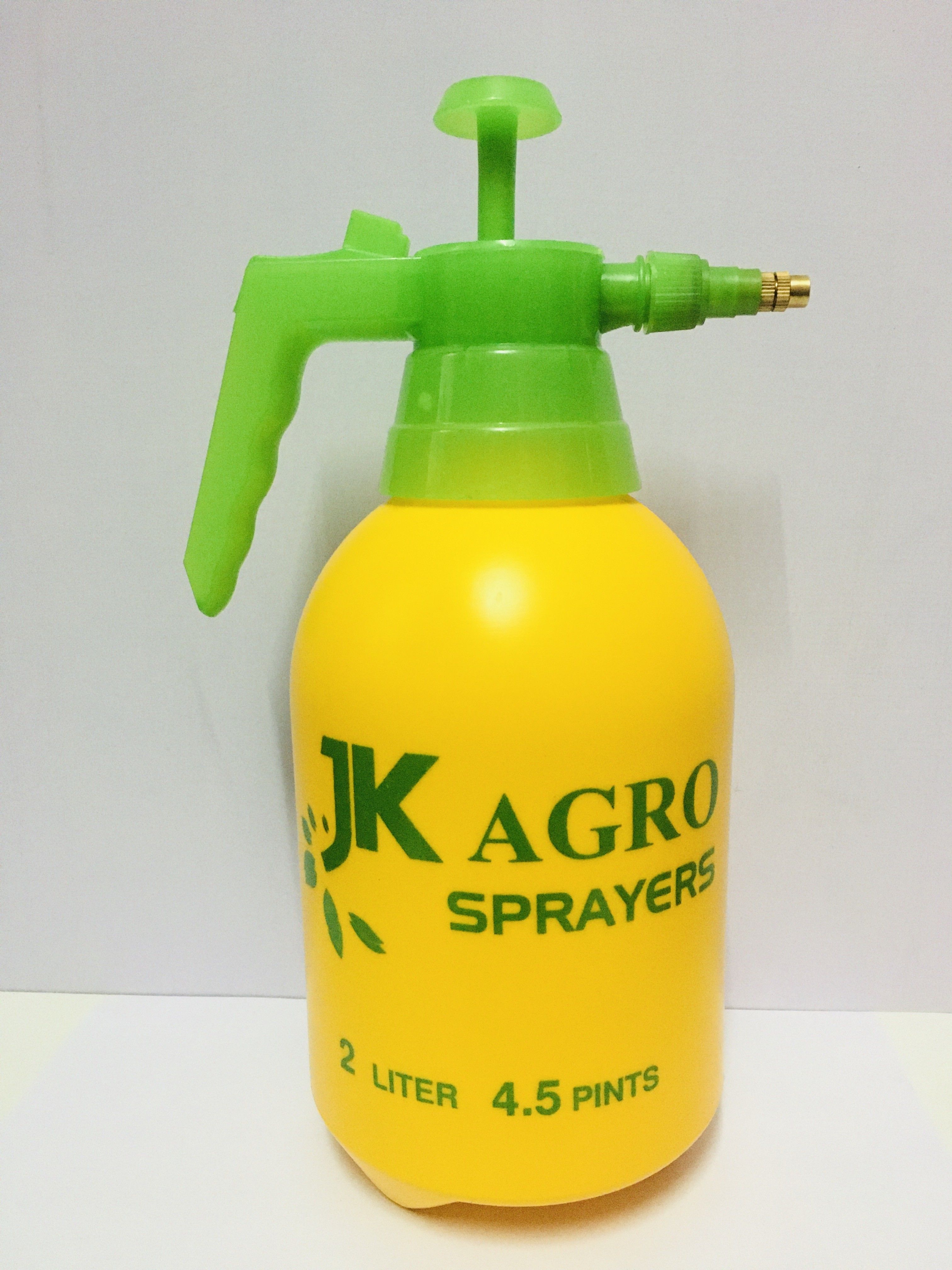 2-Liter Garden Hand Sprayer (Yellow) Made in India 2 L Hand Held Sprayer