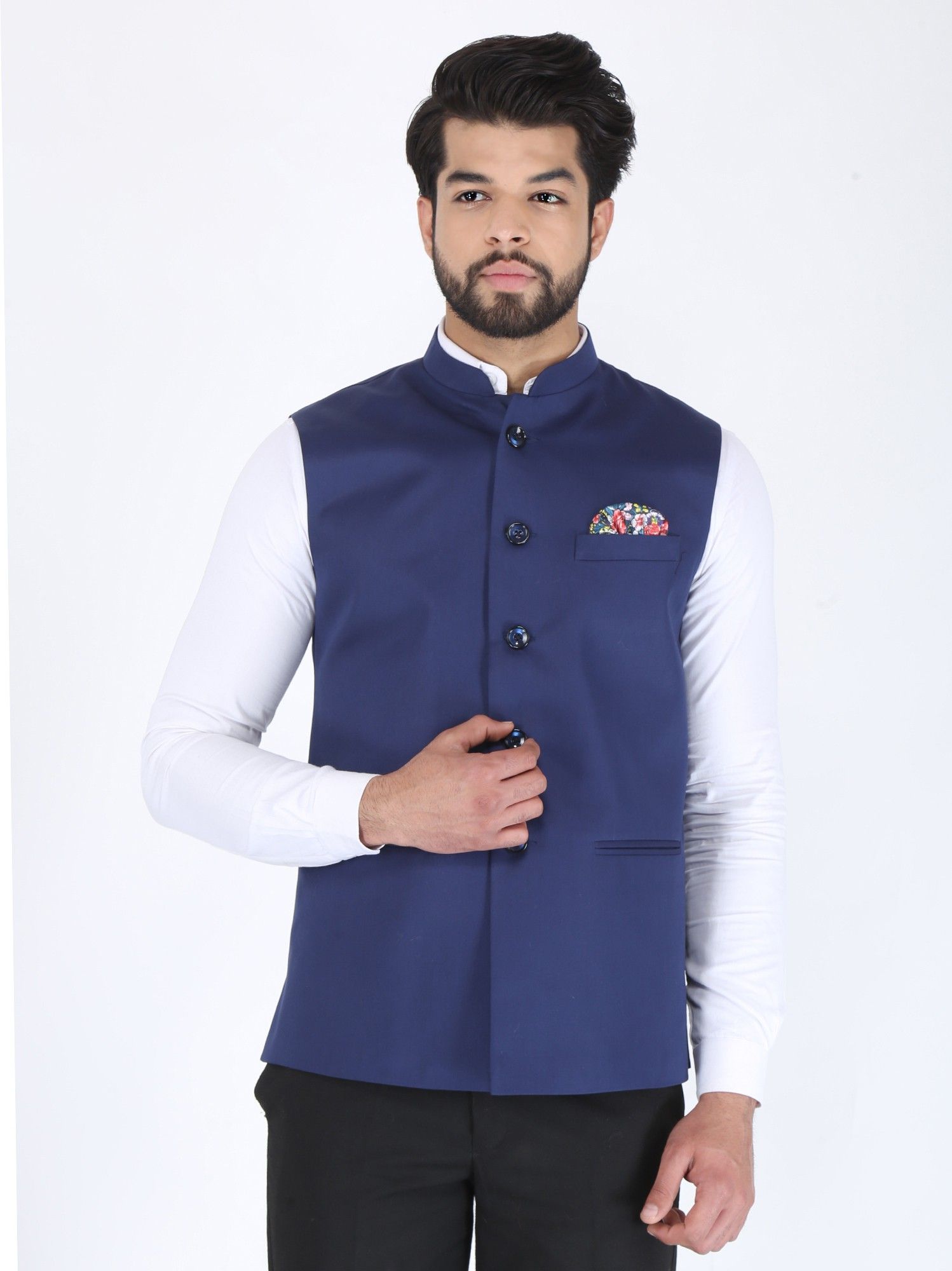 amogue Solid Men Waistcoat-picture-24