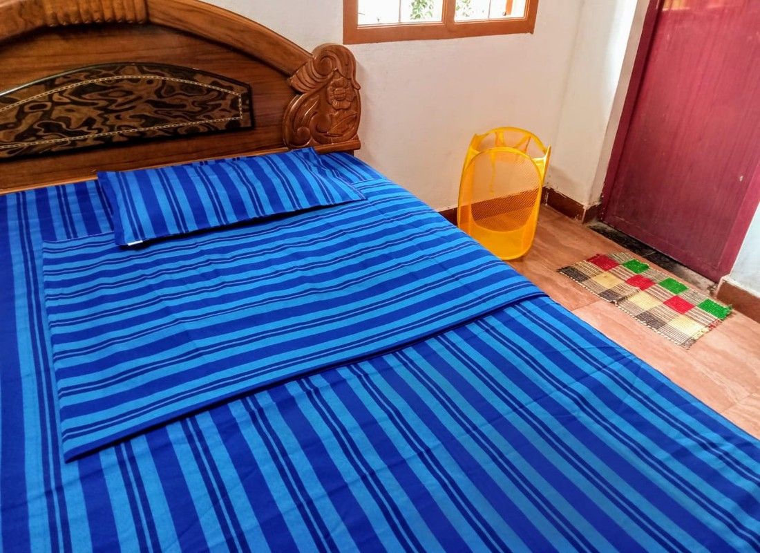104 TC Cotton Single Striped Flat Bedsheet-image-32