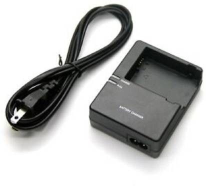 digiclicks LP-E17 Battery Charger for Eos 77D/750D/760D/8000D/M3/M5/M6/Rebel T6i Camera Battery Charger (Black)Camera Battery Charger