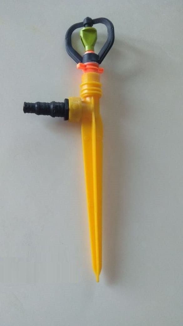 BUTTERFLY SPRINKLER WITH STAND 1/2 INCH THREAD AND 12 INCH STICK PLASTIC MADE ( PACK OF 5 ) 10 L Backpack Sprayer-image-46