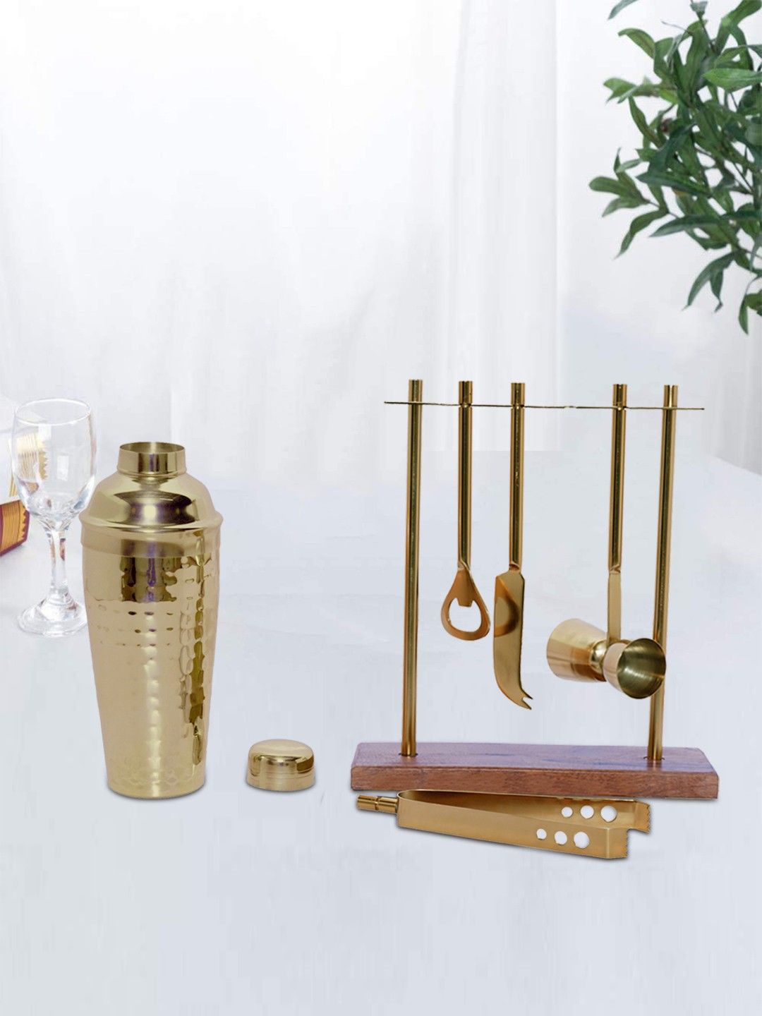 Shaker Cocktail Mocktail Steel Shaker Mixer Bottle, Bar Tool Set Accessories ice Tong, Bottle Opener, Double Side peg Measurer, Cheese Knife with Stand Wine Tools for Cocktails Drink (Copper) 2 Slice Toast Rack