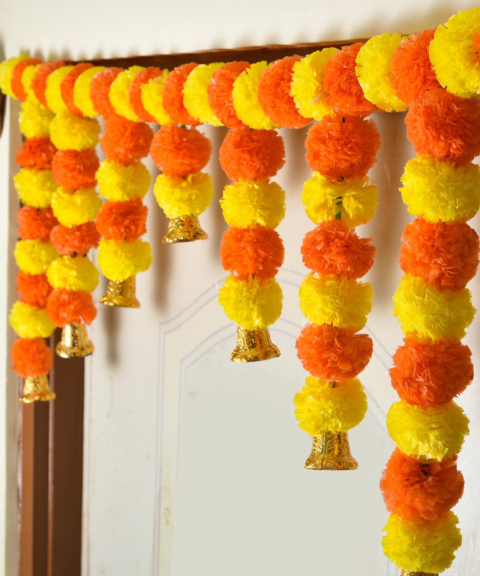 Stylish Handmade Traditional Marigold Flowers Toran, Hanging Toran , Door Bandarwal, Door Hanging Wall Hanging for Home Office Puja Pooja Article Mandir Temple Diwali C Decoration Items Diwali christmas New Year Decoration Toran/Bandarwal New Year Toran