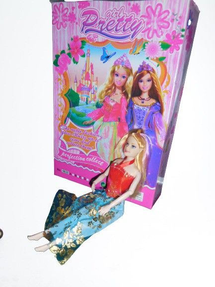ctc creation Beautiful Fashion Doll set for girls with beautiful charm dresses & fashion accessories for kids-picture-44