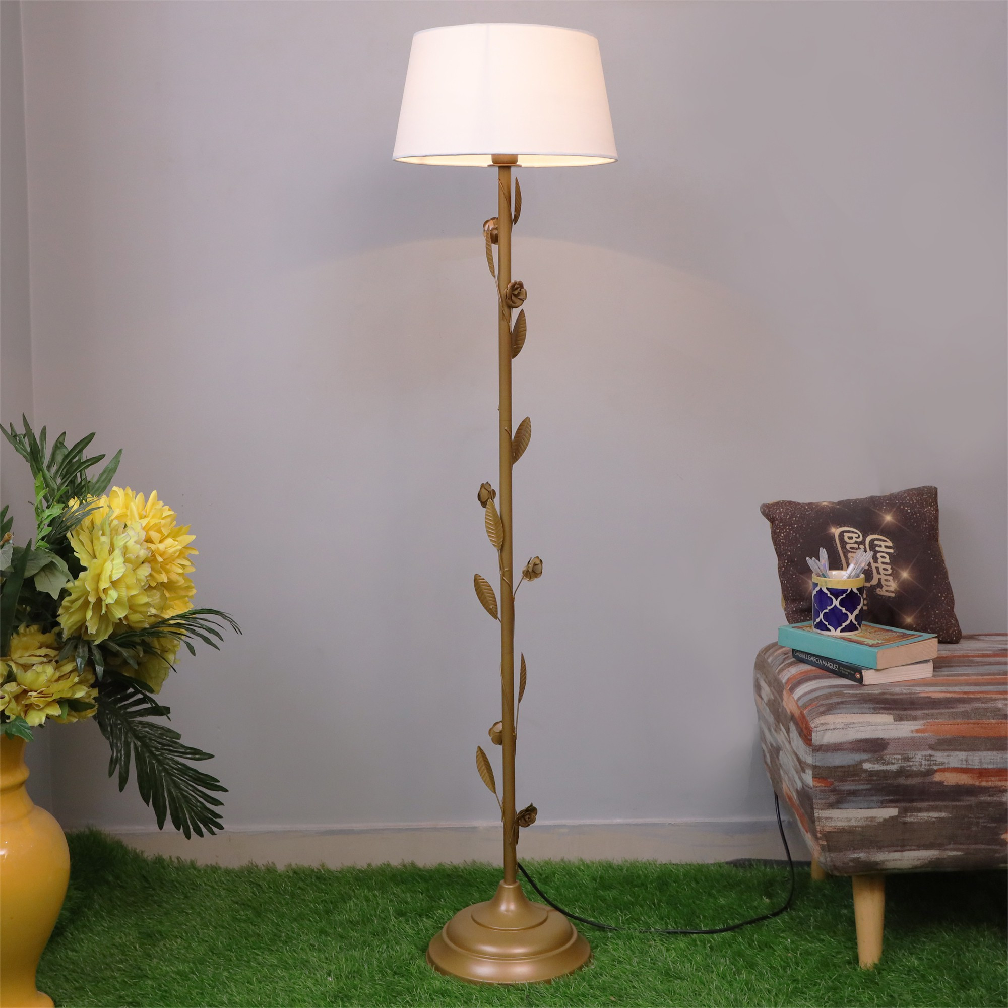 homesake Tree Floor Lamp image 1