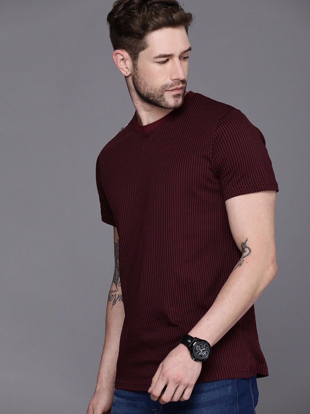 Men Striped Round Neck Pure Cotton Maroon T-Shirt-image-39