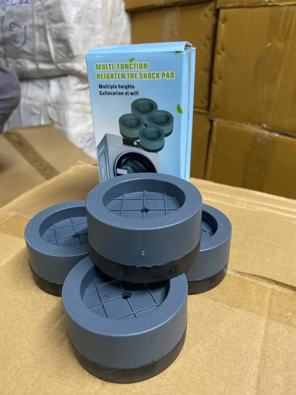 Washer Dryer Anti Vibration Pads with Suction Cup Feet, Fridge Washing Machine Leveling Feet Anti Walk Pads Shock Absorber Furniture Lifting Base(4 Piece). Indoor and Outdoor Rug Pad