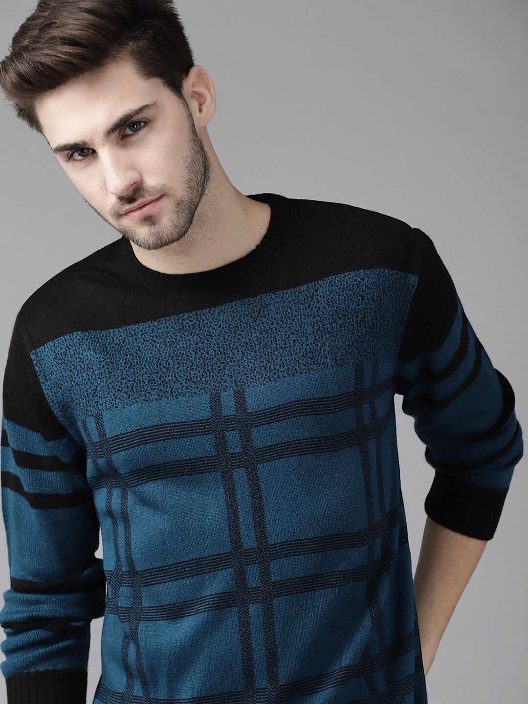 roadster Men Checkered Round Neck Blue, Black Sweater-picture-17