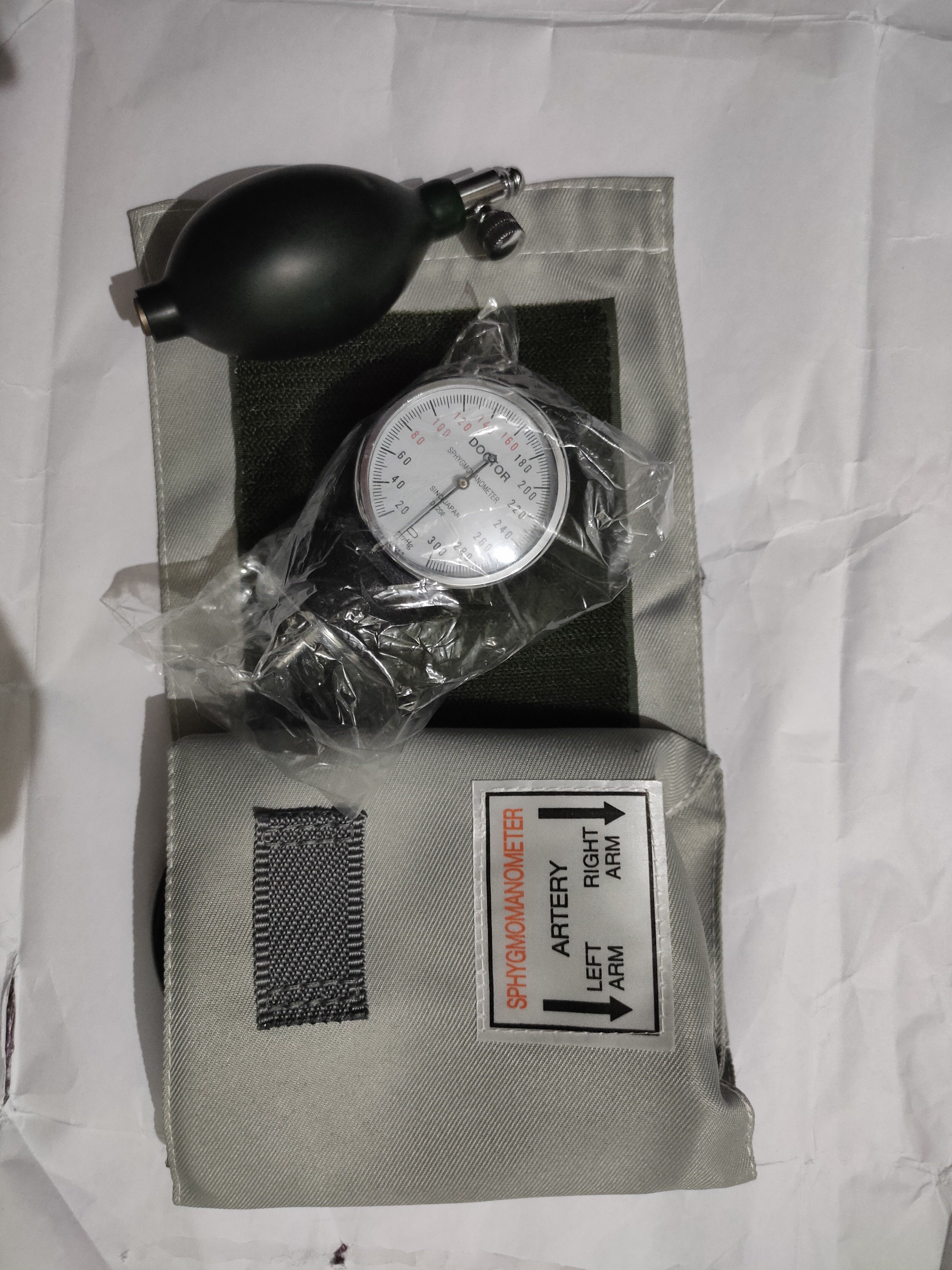 Agarwals Doctor Sino Japan BP Monitor Original, Manual Blood Pressure Machine Bp Monitor Cuff-image-32