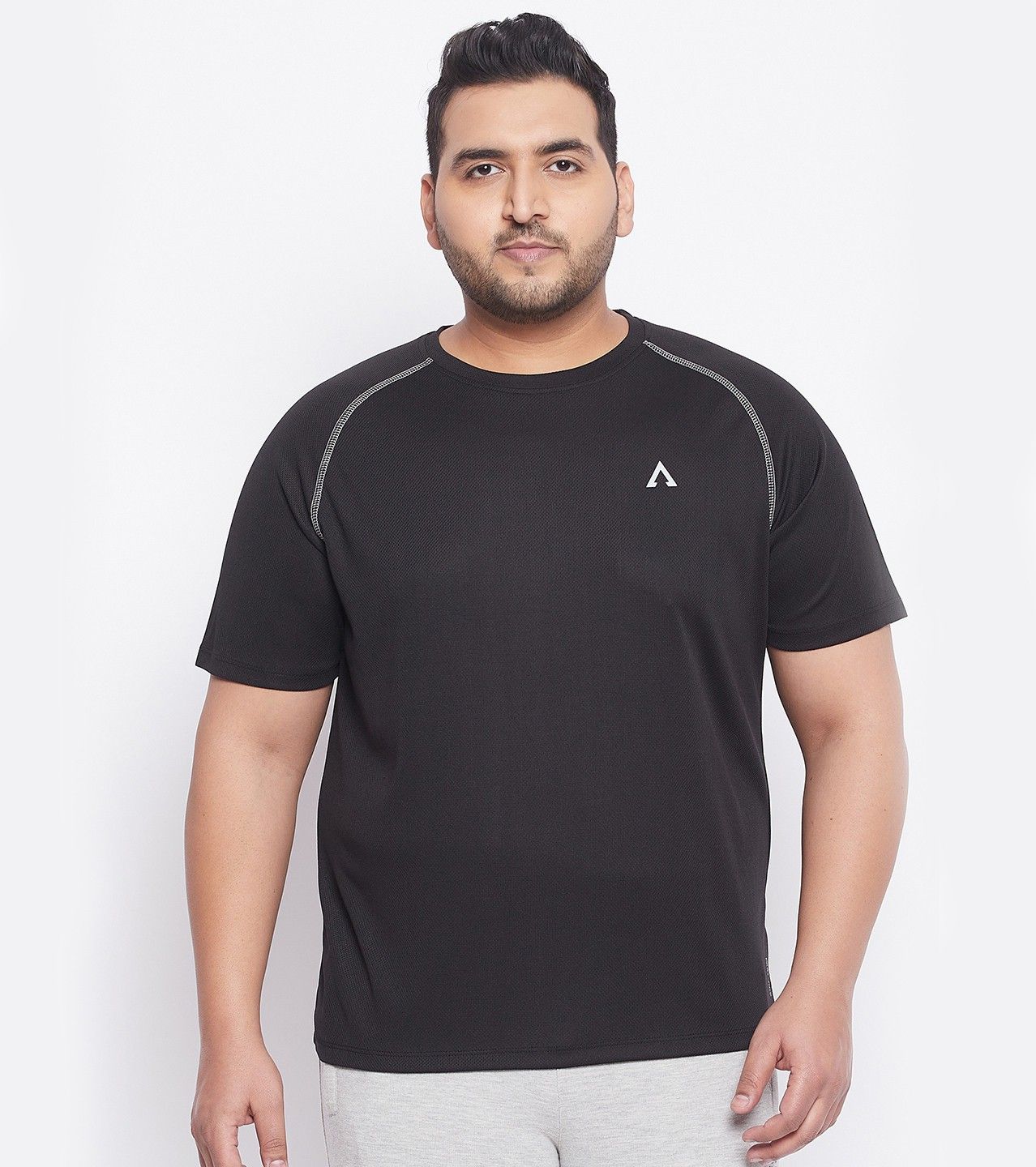 Men Solid Round Neck Polyester Black T-Shirt