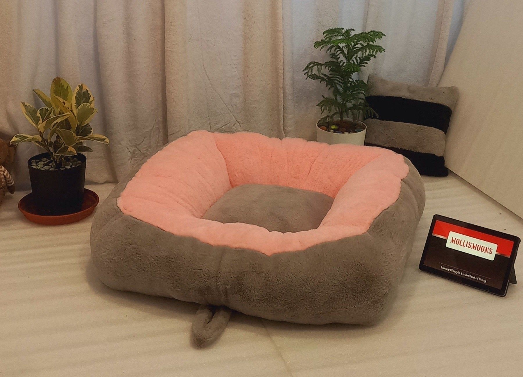 mollismoons Fluffy Portable Soft Plush Round Calming Sleeping Bed for Dog Washable XXXL Pet Bed-picture-18
