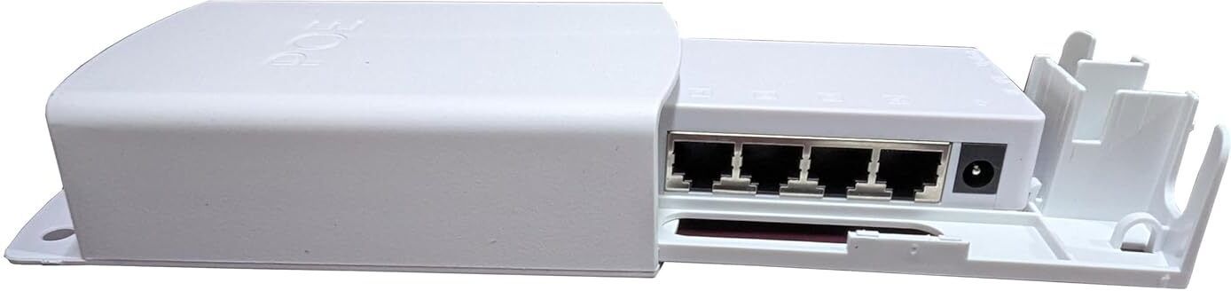 HANUTECH 100 Mbps 10/100Mbps PoE Extender 1 in 4 Out, 802.3af/at 5 Port PoE Repeater 30W IP66 Access Point