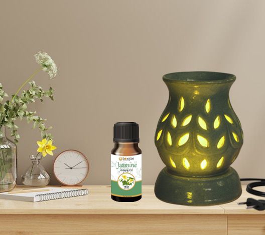 Home Scented Electric Aroma Diffuser, Oil Burner for Air Freshener Diffuser Set