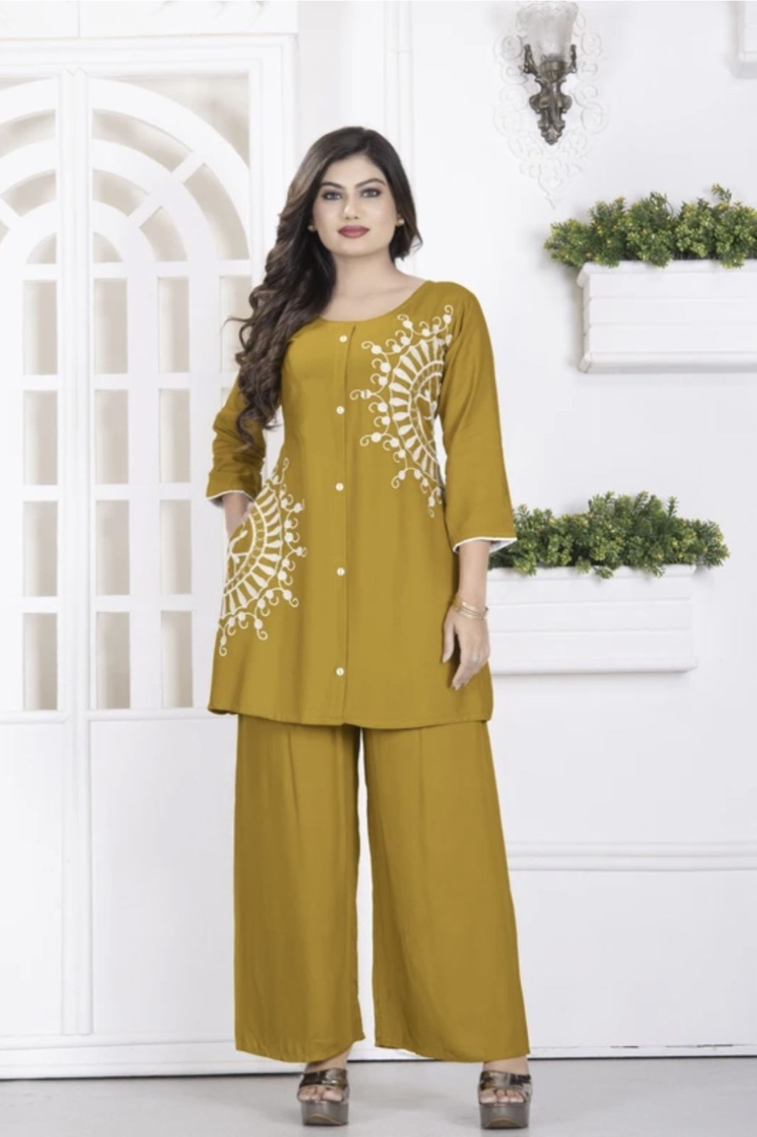 Top Palazzos Co-ords Set-image-32