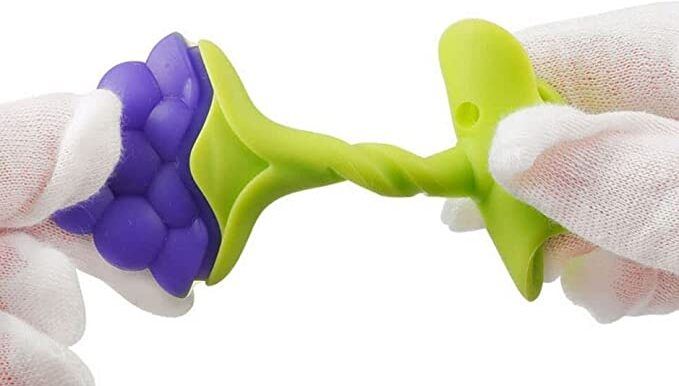 chicbunny 1PCS GRAPES FRUIT SHAPE TEETHER1_111 Soother-picture-47