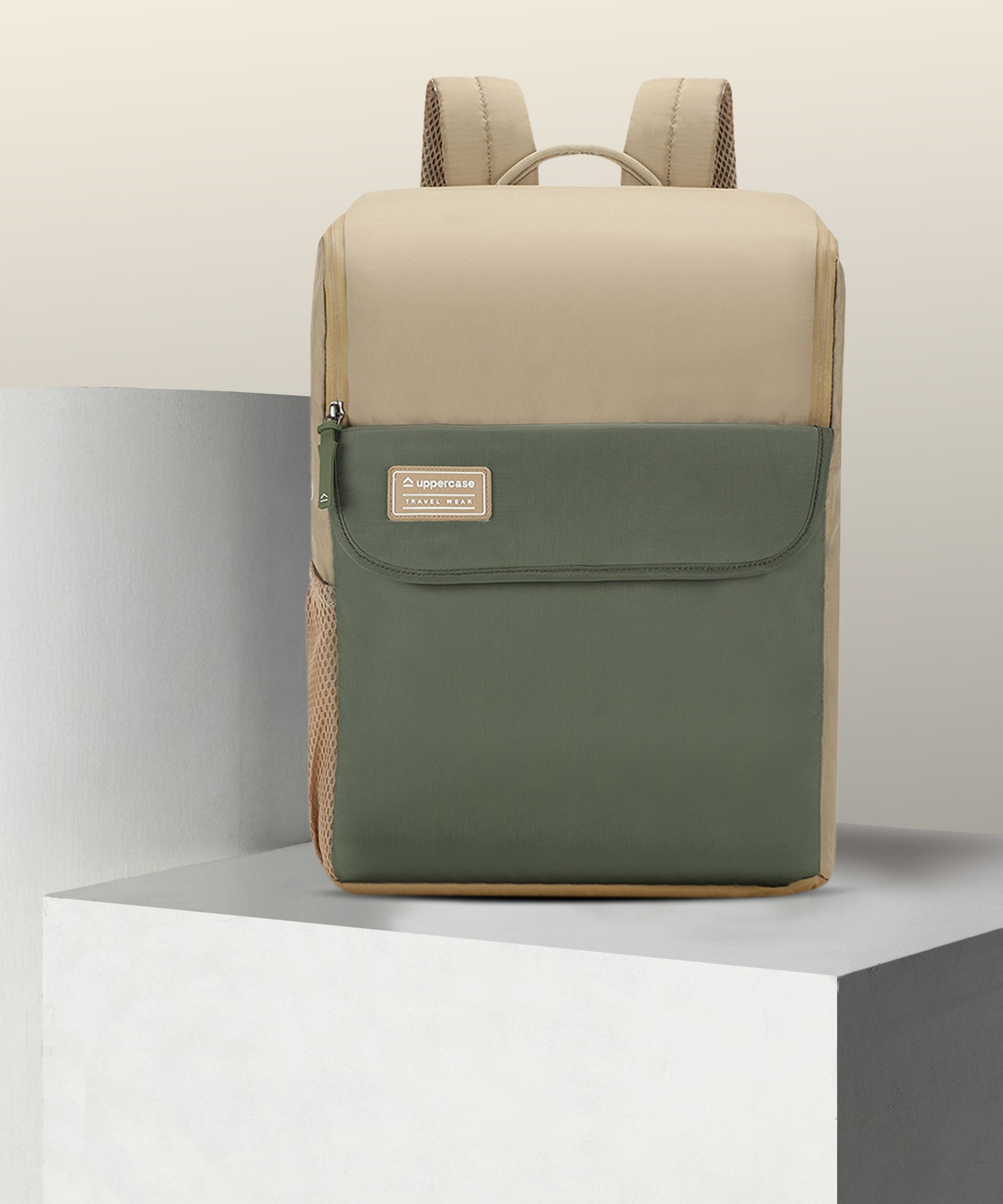 Small 17 L Backpack 17L Daypack School/ College Backpack, Rainproof Zippers