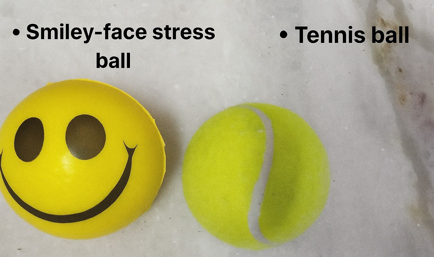 Smile ball and tennis ball every one Throw Ball - Size: 1