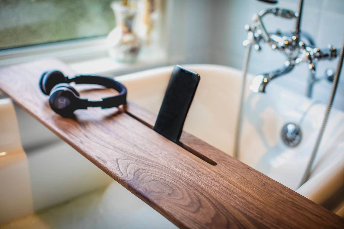 Premium Finished Solid Wood Bathtub Tray / Bath Caddy for Bathroom, Pool Bathtub Caddy