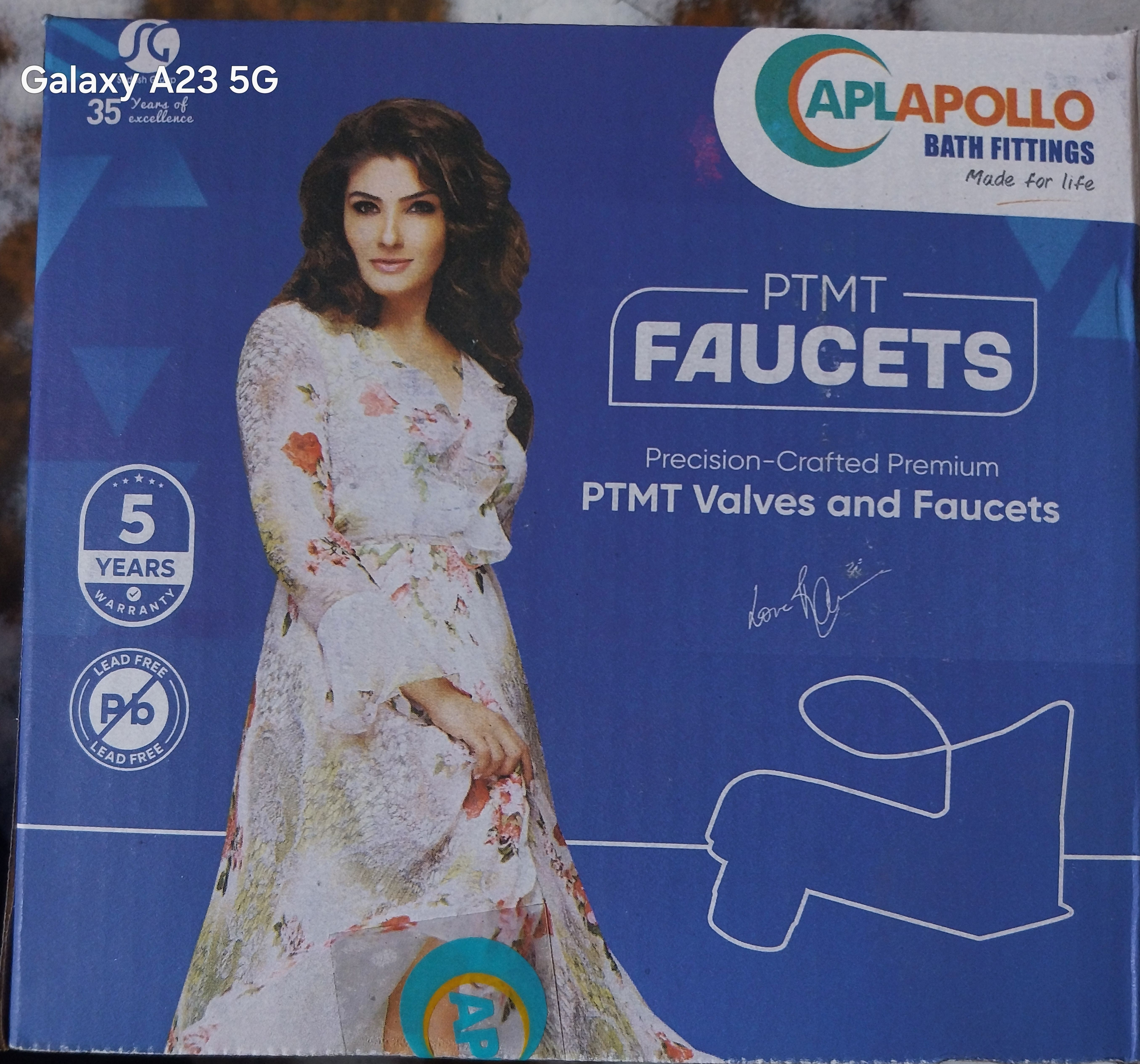 Apo11 Free-standing Bathtub