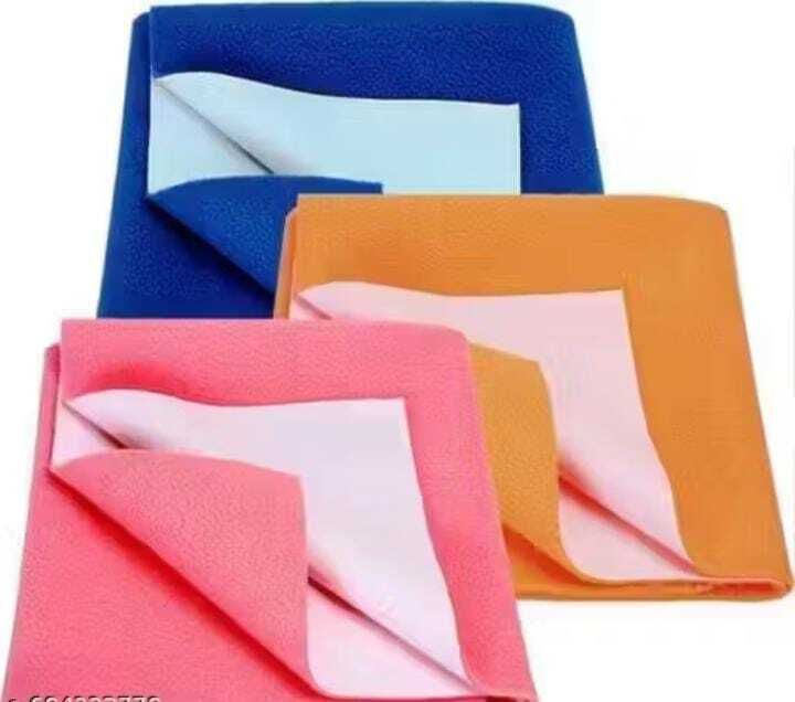 Cotton Crib Flat 200 TC Solid 3 Bedsheets