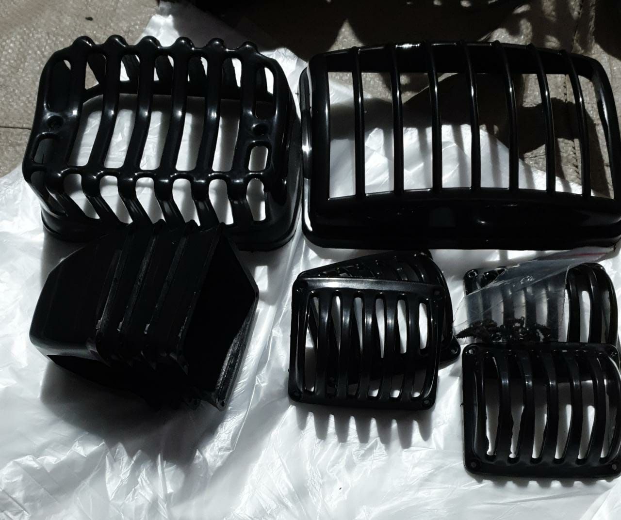 Modified for Hero Splendor pro plus ( Bike Headlight Grill Covers) Bike Headlight Grill