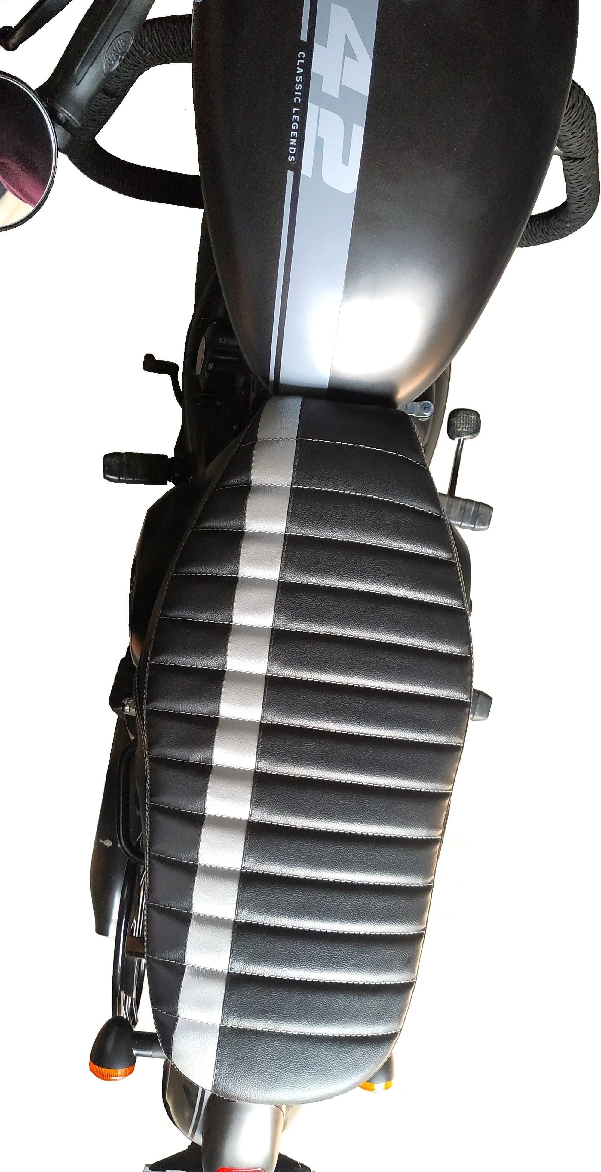 autoleopard JAWA 42 SEAT COVER 10 mm CUSHIONING WITH WHITE SILVER STRIP Single Bike Seat Cover For Jawa 42-picture-26