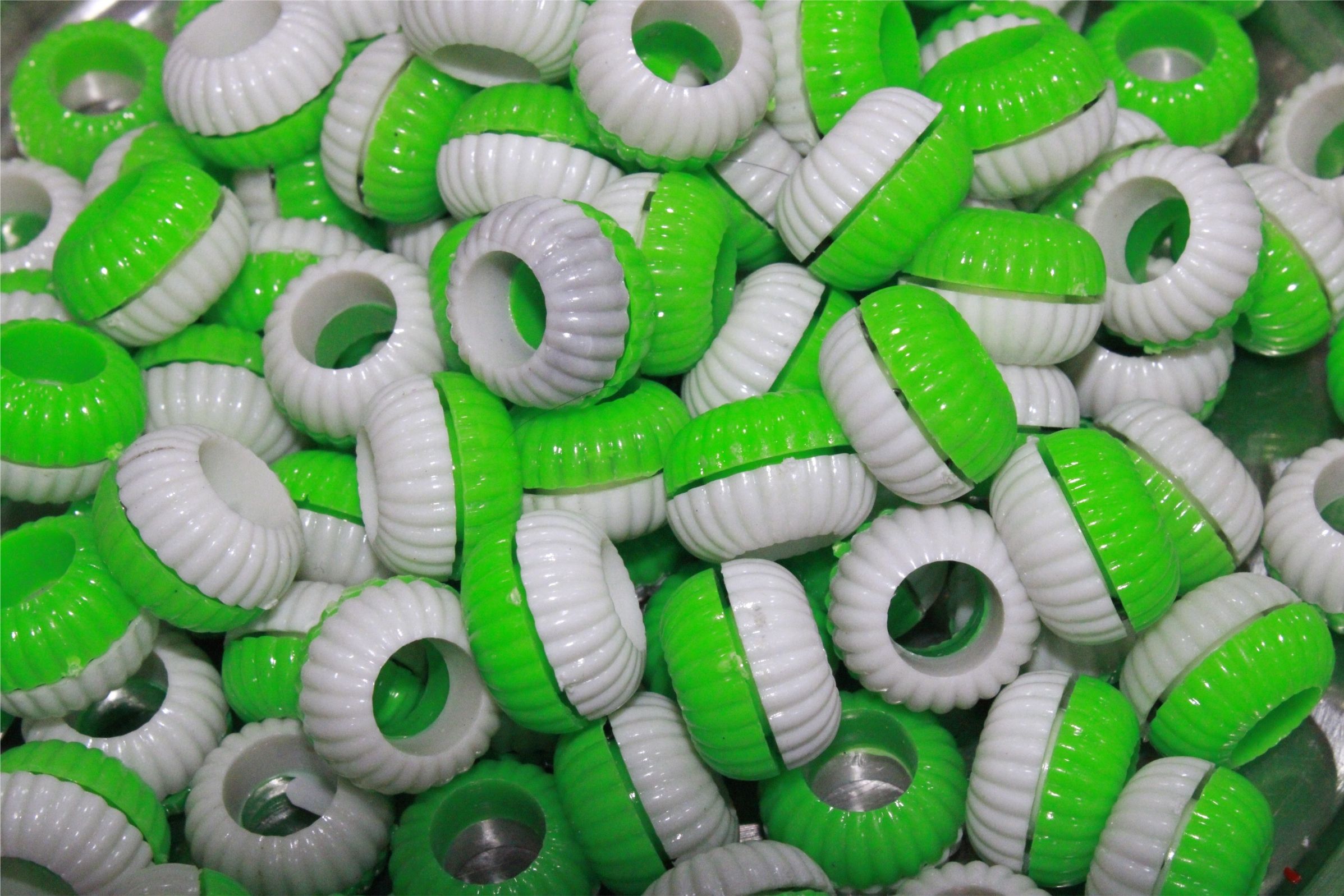 s.blaze Multicolor Sound Plastic Foot Ring Green+White10 Pcs Bird Shoulder Guard-picture-14