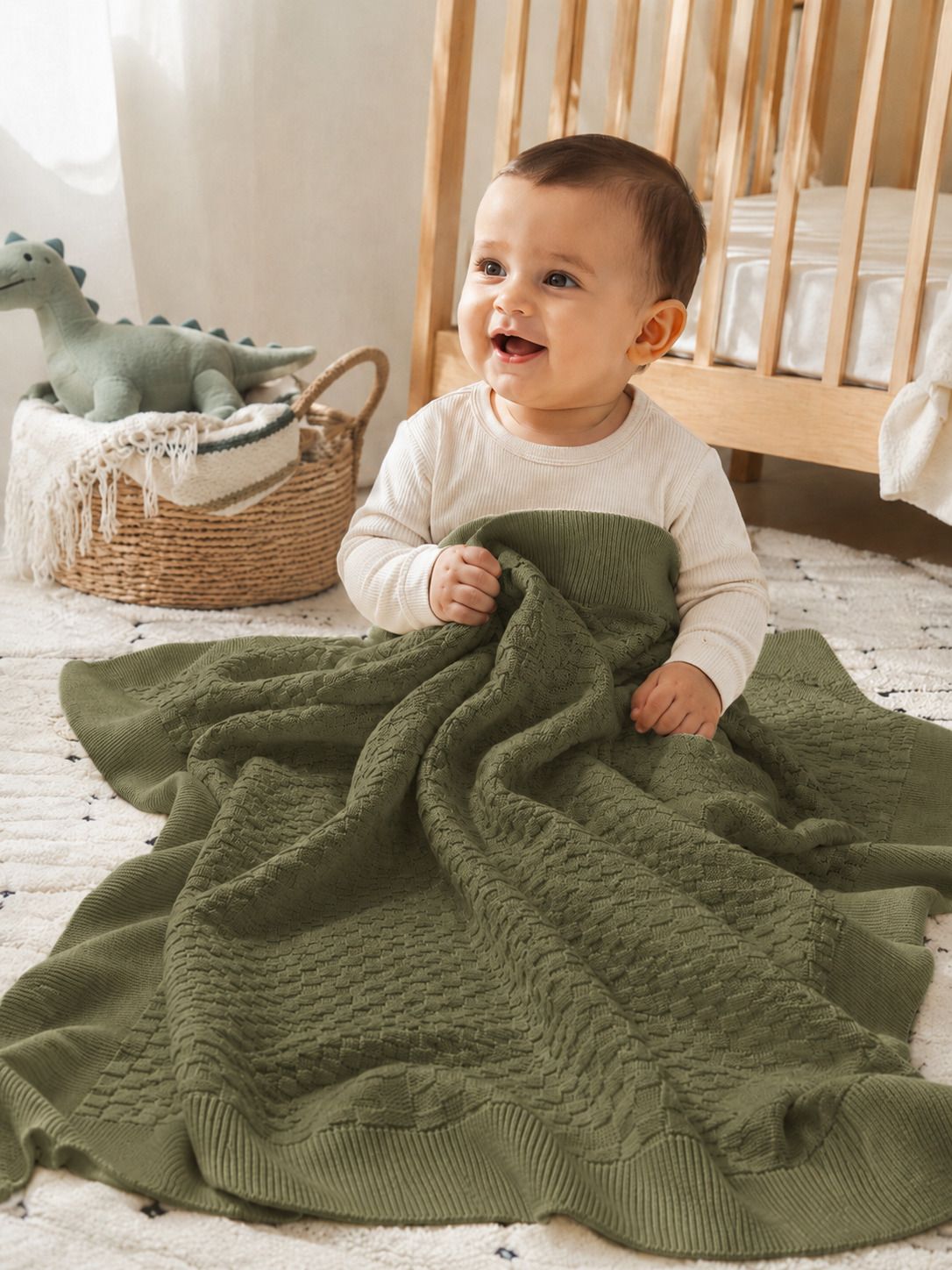 Solid Crib Crib Baby Blanket for Mild Winter-image-48