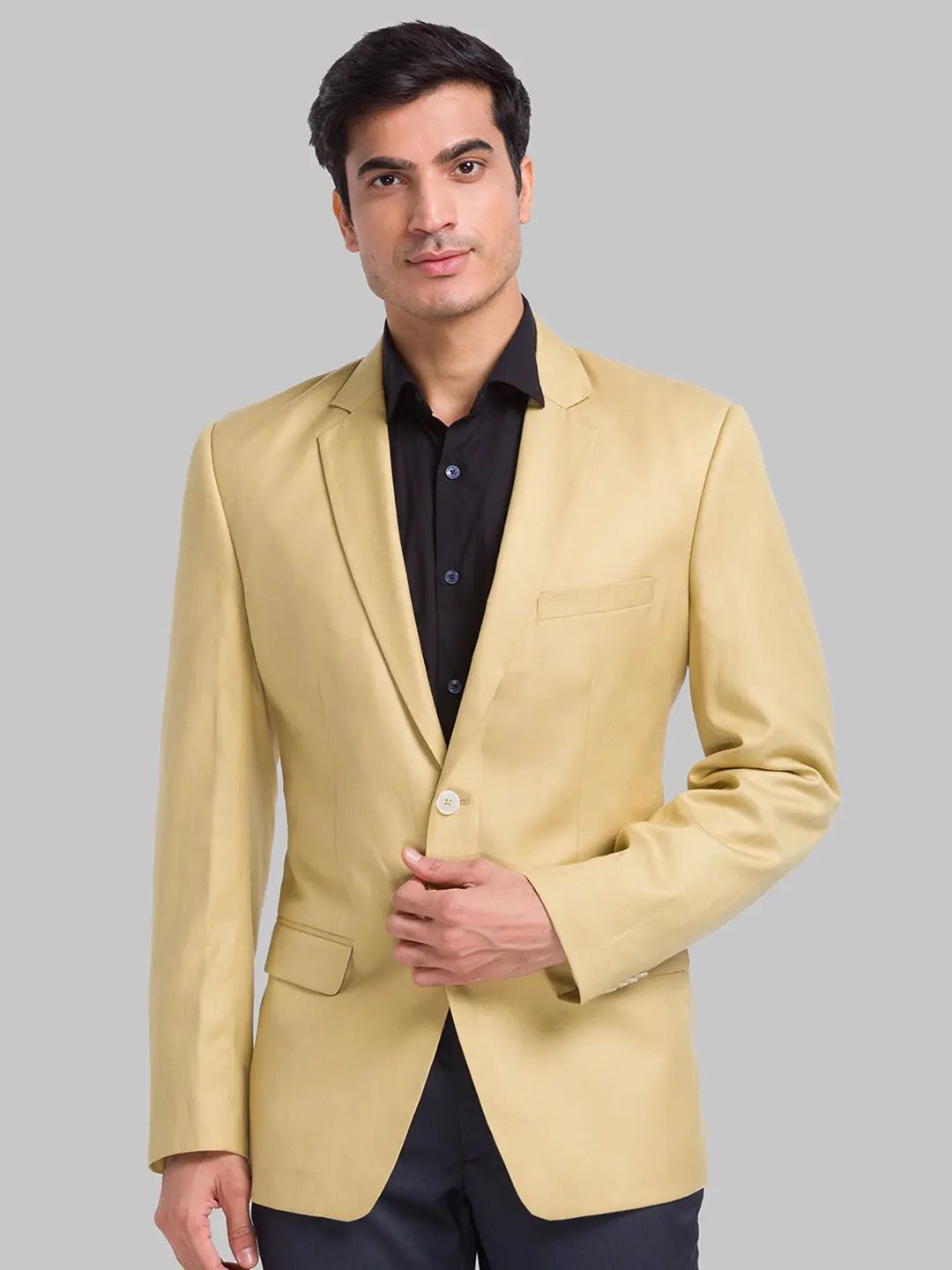 park avenue Men Solid Single Breasted Casual Blazer-picture-16