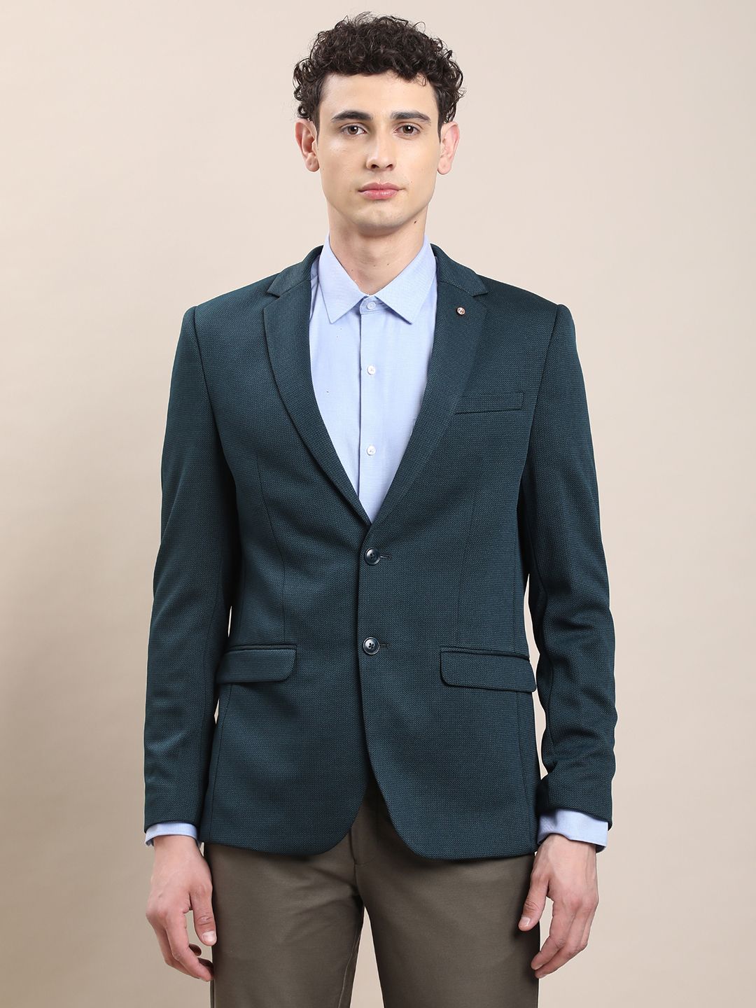 Men Solid Single Breasted Casual Blazer-image-48