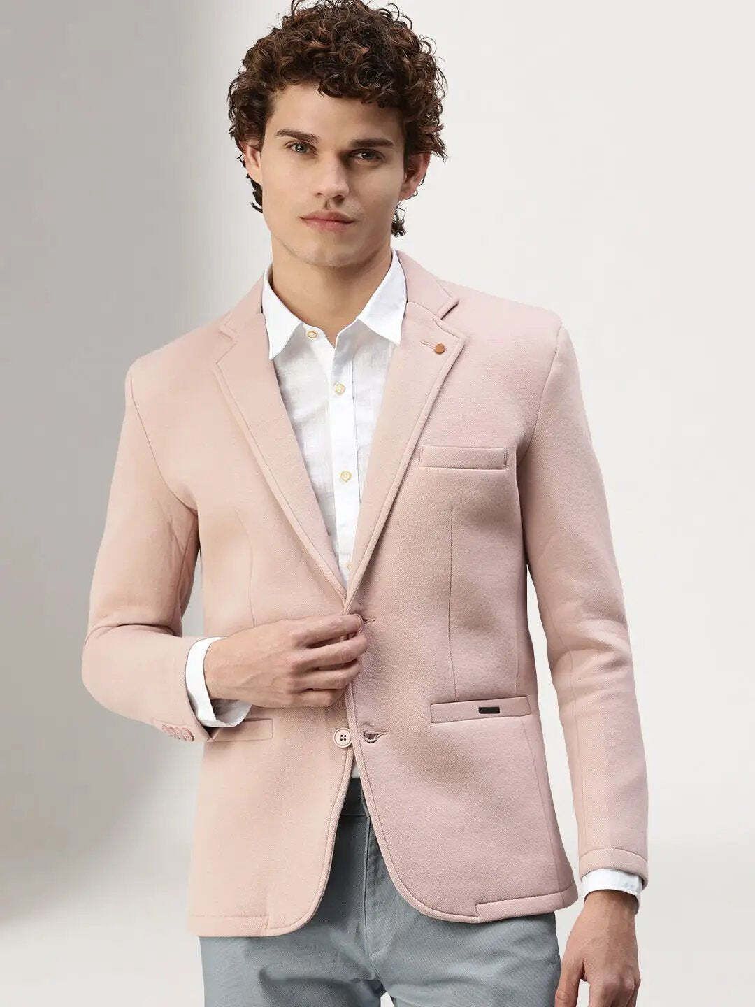 Men Solid Single Breasted Casual Blazer-image-43