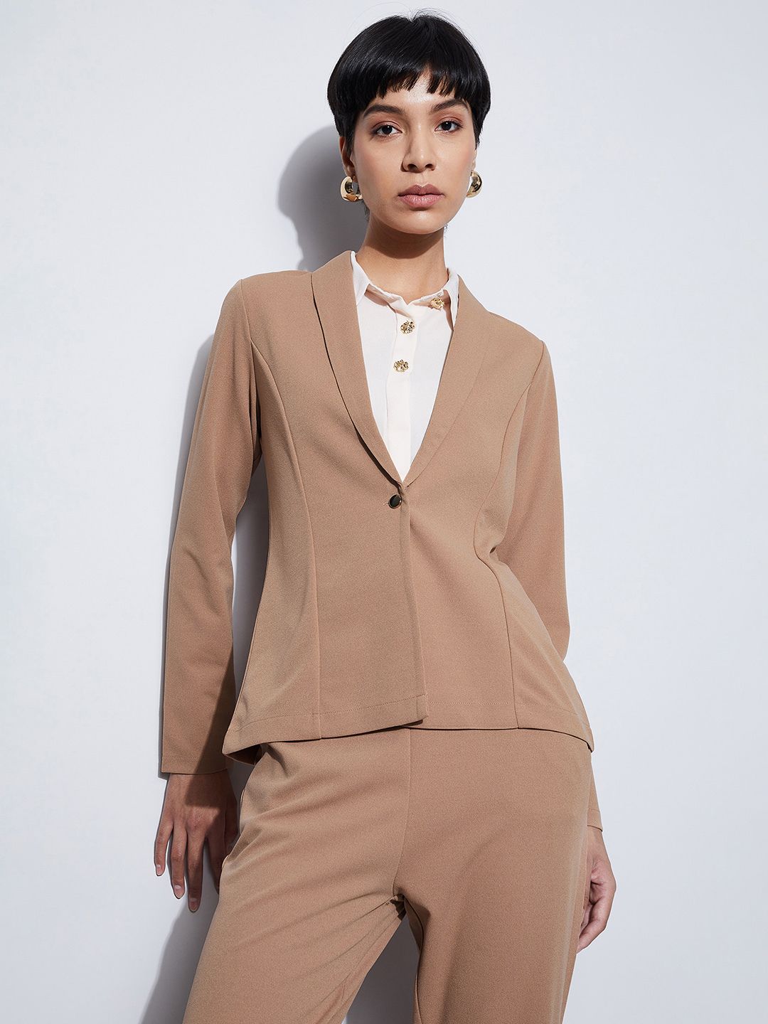 Women Solid Single Breasted Casual Blazer-image-24