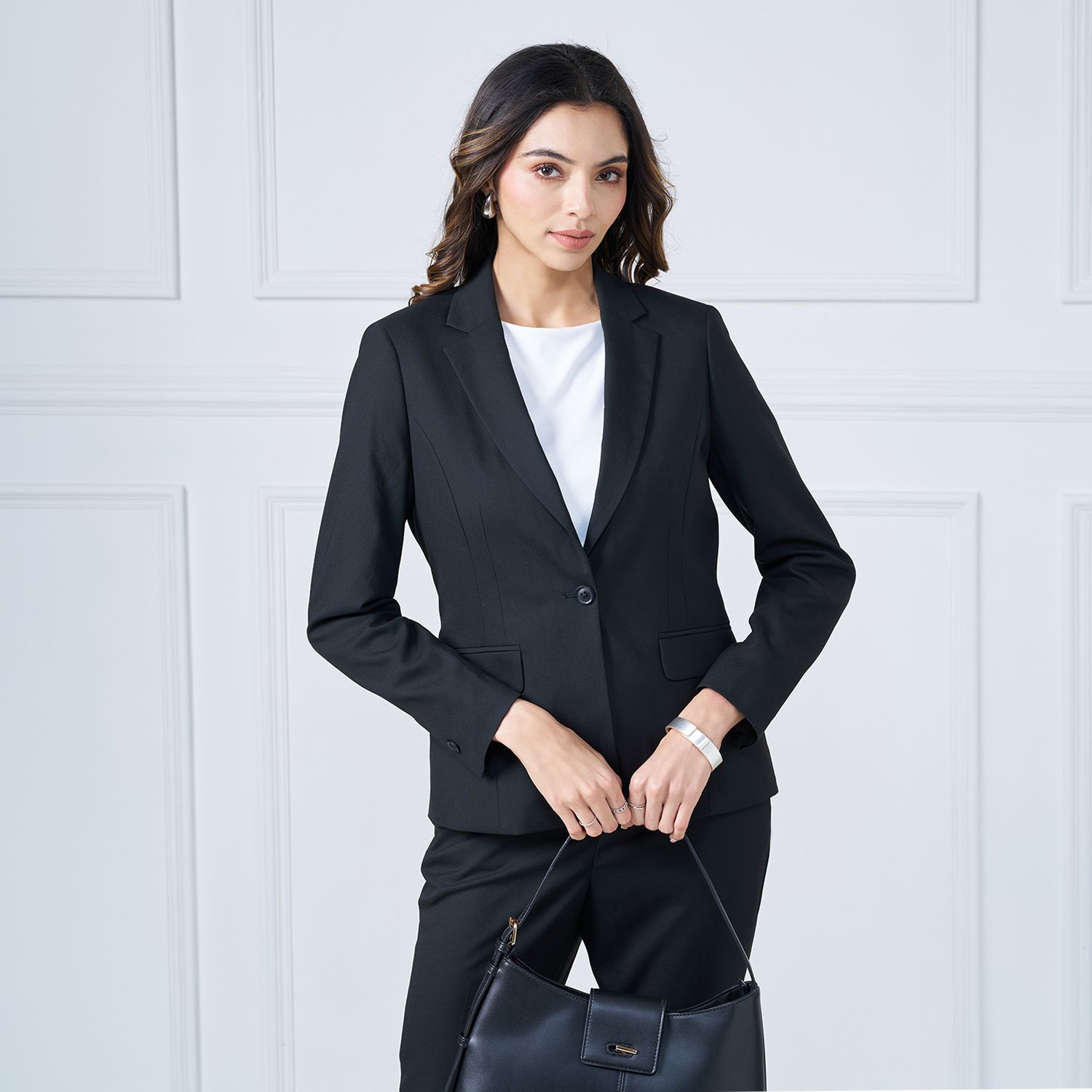 Women Solid Single Breasted Formal Blazer-image-49