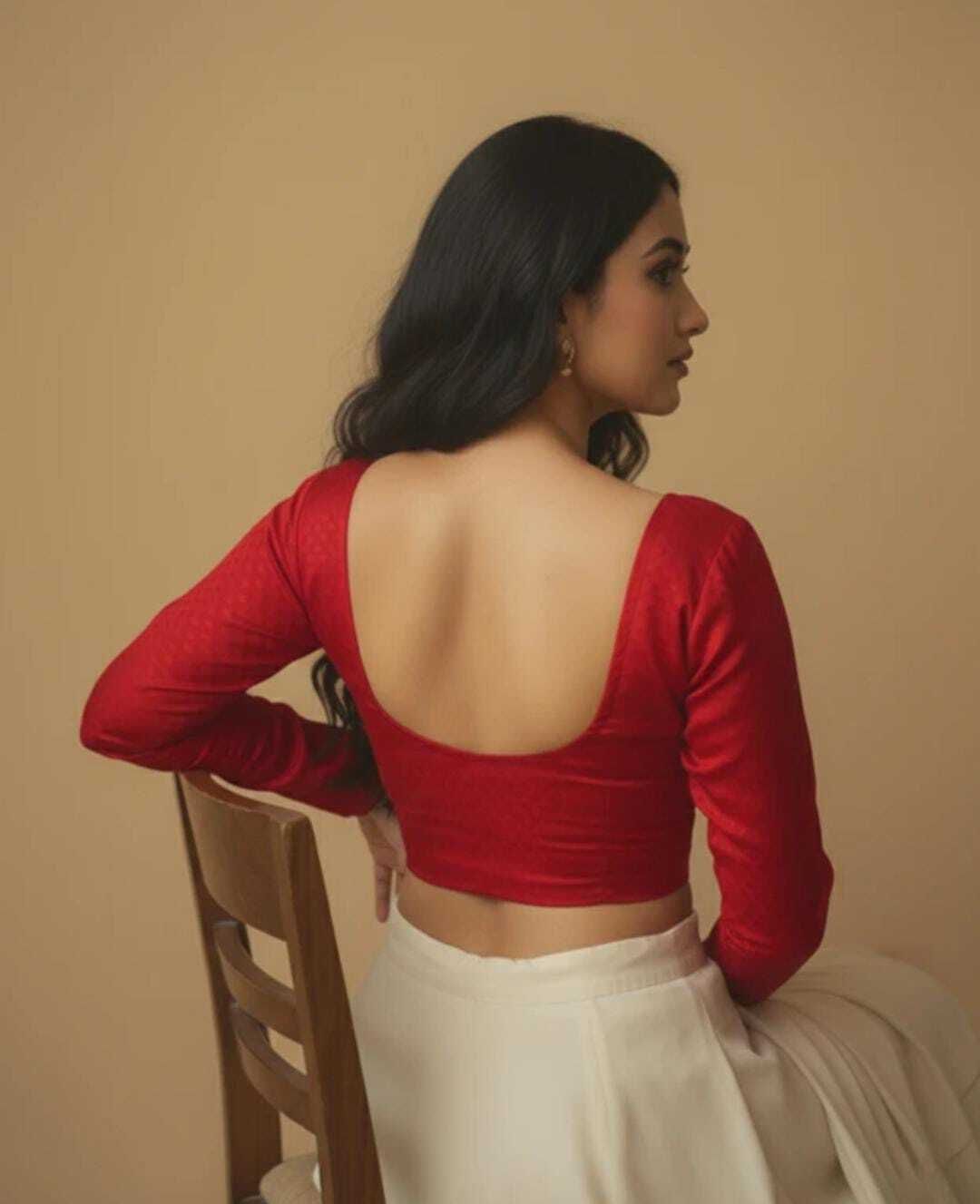 Round Neck Women Blouse