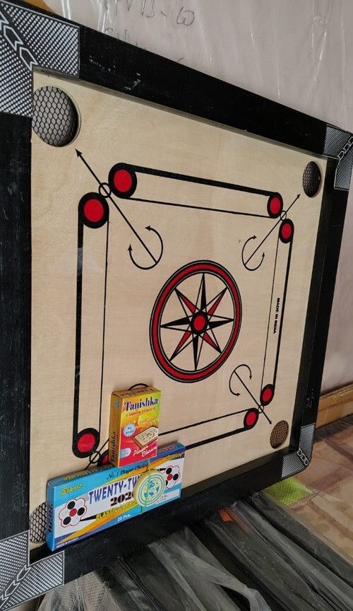 houseofcommon 20. inch. carom.&. coins. and.striker (black) Carrom Board 56 cm Carrom Board-picture-41